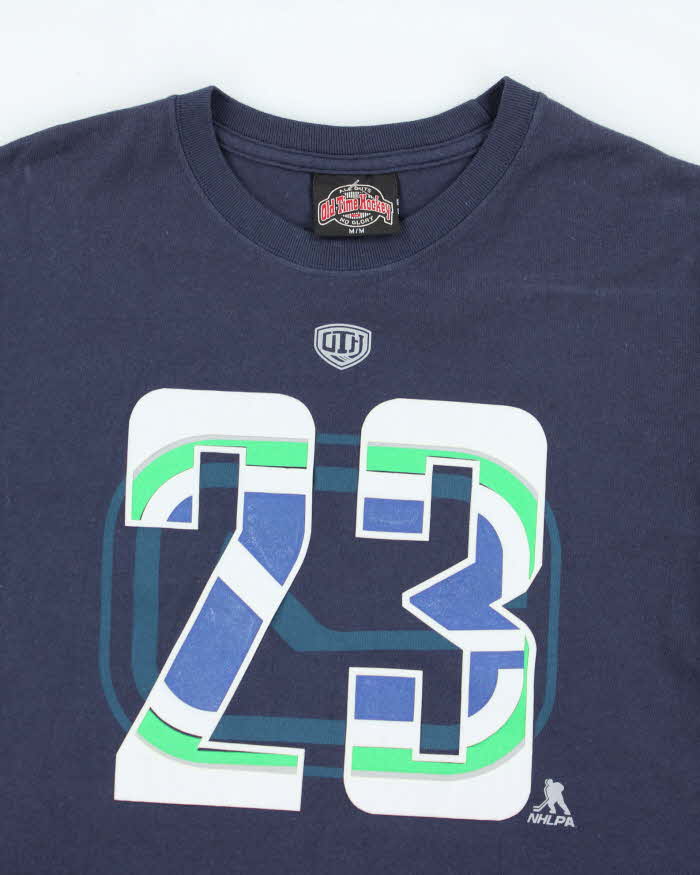 Vintage 2000's NHL 23 Graphic T-Shirt - M