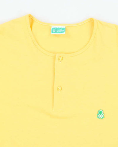 Vintage 80's United Colours of Benneton Single Stitch Button T-Shirt - M