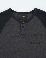 Vintage 2000's Quiksilver Quarter Button Long-sleeved T-Shirt - L
