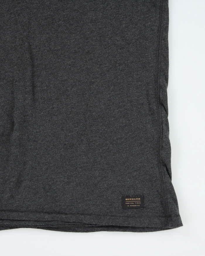 Vintage 2000's Quiksilver Quarter Button Long-sleeved T-Shirt - L