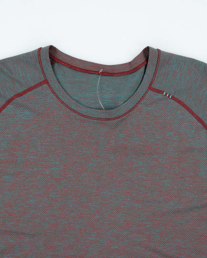 Men's LuluLemon Green & Red Lightweight Sports T-Shirt - L