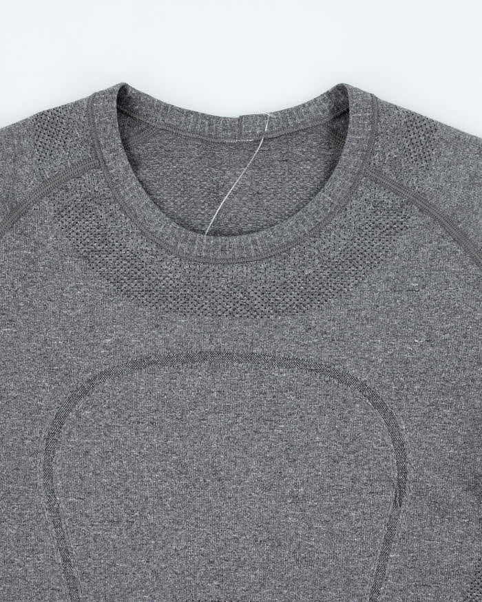 Men's Lululemon Lightweight Long-sleeve Athletic T-Shirt - M