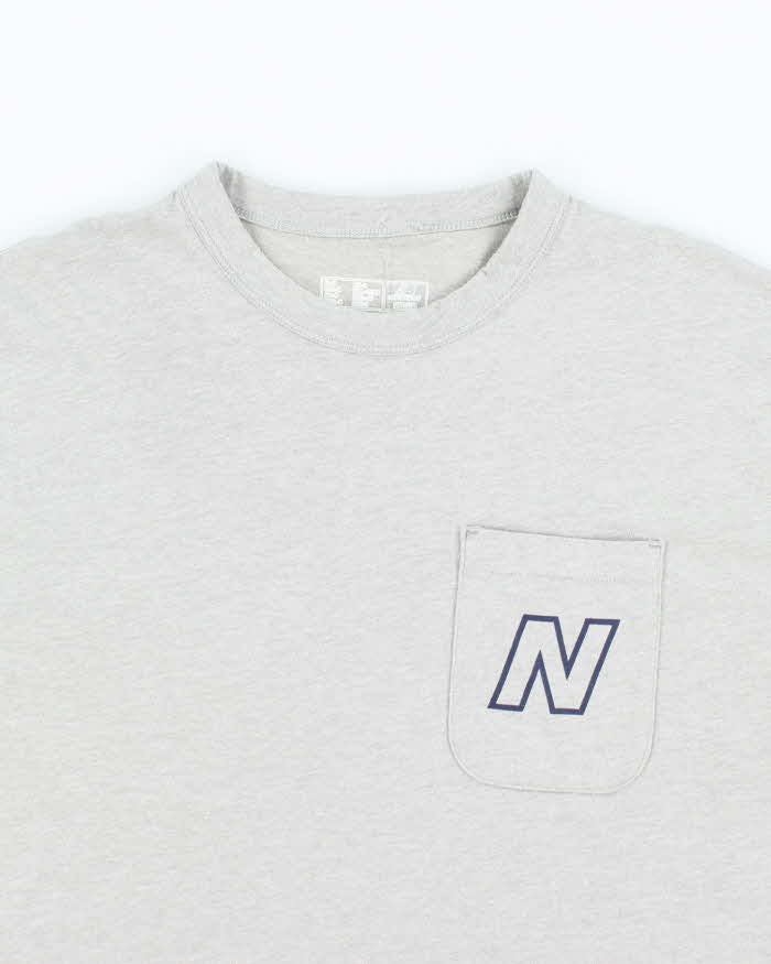 Vintage 00s New Balance T-Shirt - M