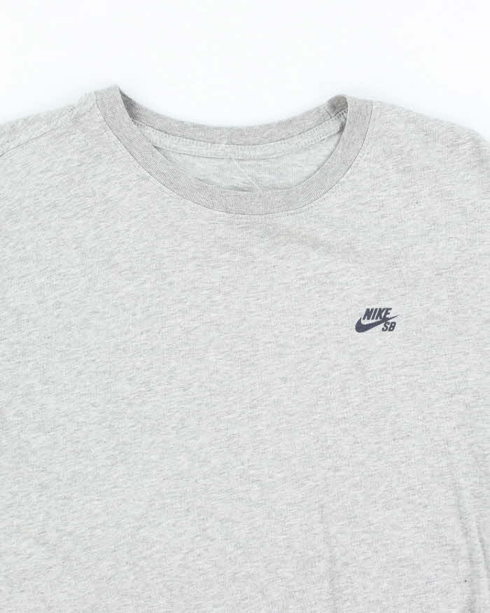 Vintage Nike SB T-Shirt - M