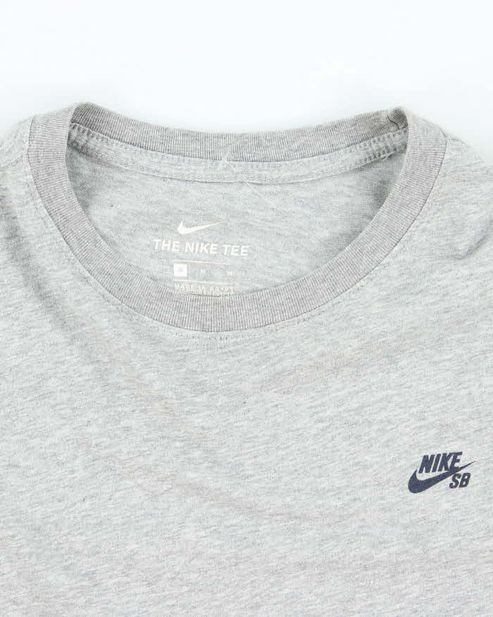 Vintage Nike SB T-Shirt - M