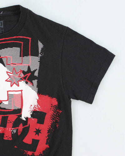 Vintage 2000's DC Shoe Co. Big Spray Paint Logo T-Shirt - S