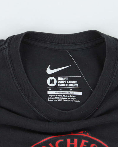 Vintage 2000's Nike Manchester United FC Graphic T-Shirt - M