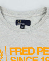 Vintage 2000's Fred Perry Centre Logo T-Shirt - S