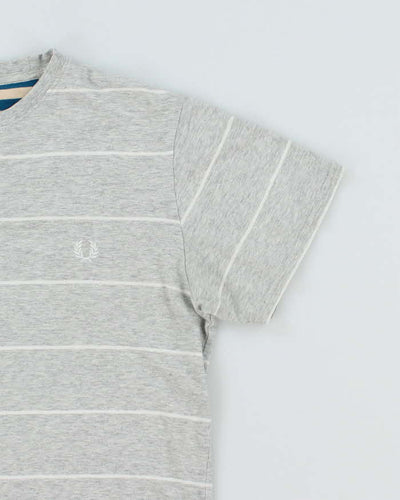 Vintage 2000's Fred Perry Striped Small Crest Logo T-Shirt - S