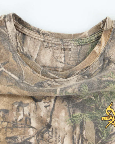 Vintage 2000's Real Tree Camouflage Cut Off T-Shirt - M