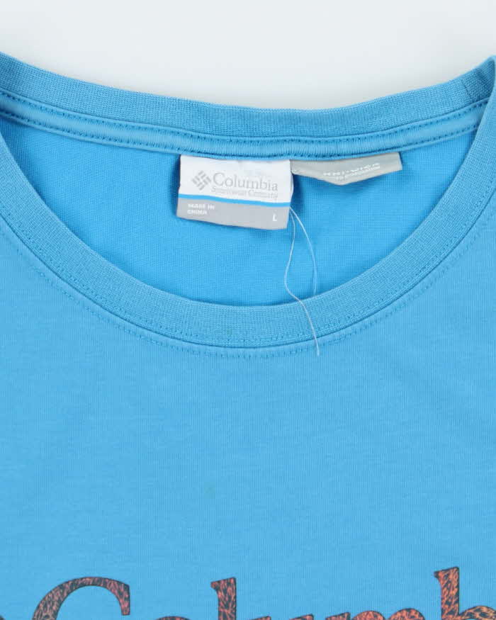 Vintage Columbia Spell Out Graphic Omni-Wick T-Shirt - L