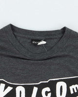 Vintage 2000's Volcom Spell Out Graphic T-Shirt - M