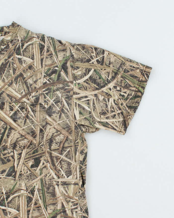 Vintage Y2K All Over Print Camouflage Pocket T-Shirt - M