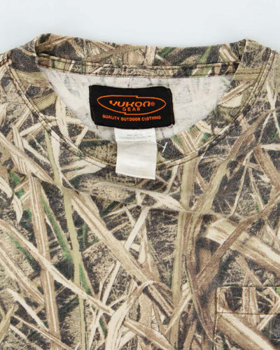 Vintage Y2K All Over Print Camouflage Pocket T-Shirt - M