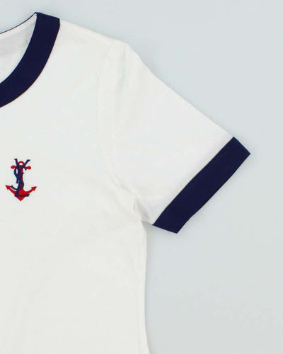 Vintage 2000's Yves Saint Laurent Small Crest T-Shirt - S