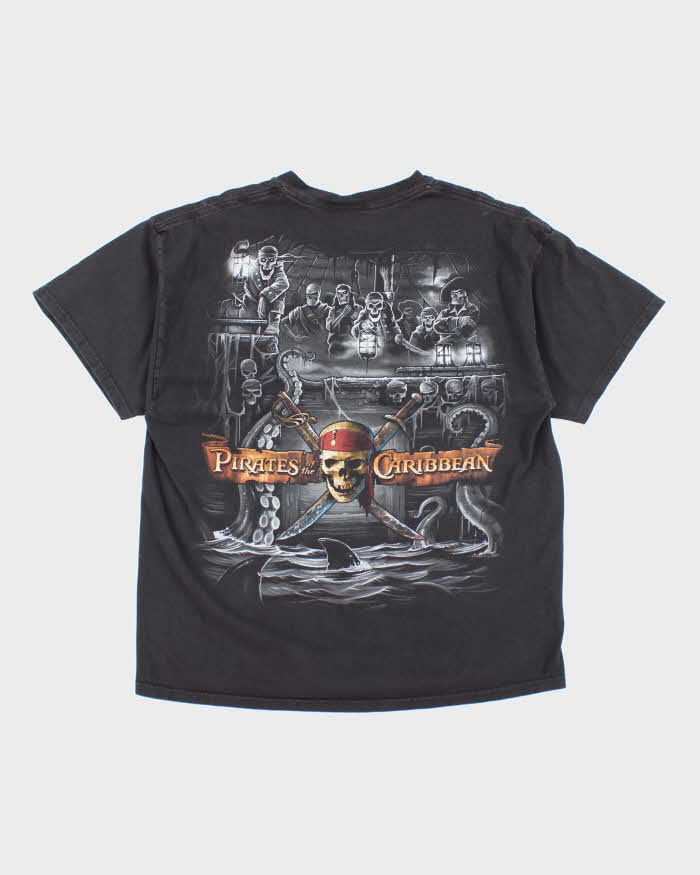 Vintage Y2K Disney Pirates of the Caribbean Ride Graphic T-Shirt - XL