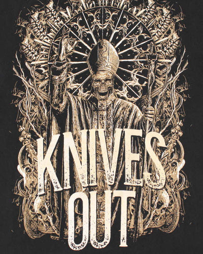 Vintage Knives Out Graphic T-shirt - L