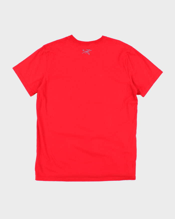 Vintage 2000's Arc'teryx T-shirt - L