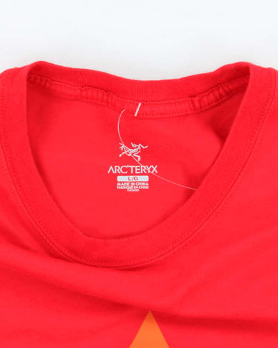 Vintage 2000's Arc'teryx T-shirt - L