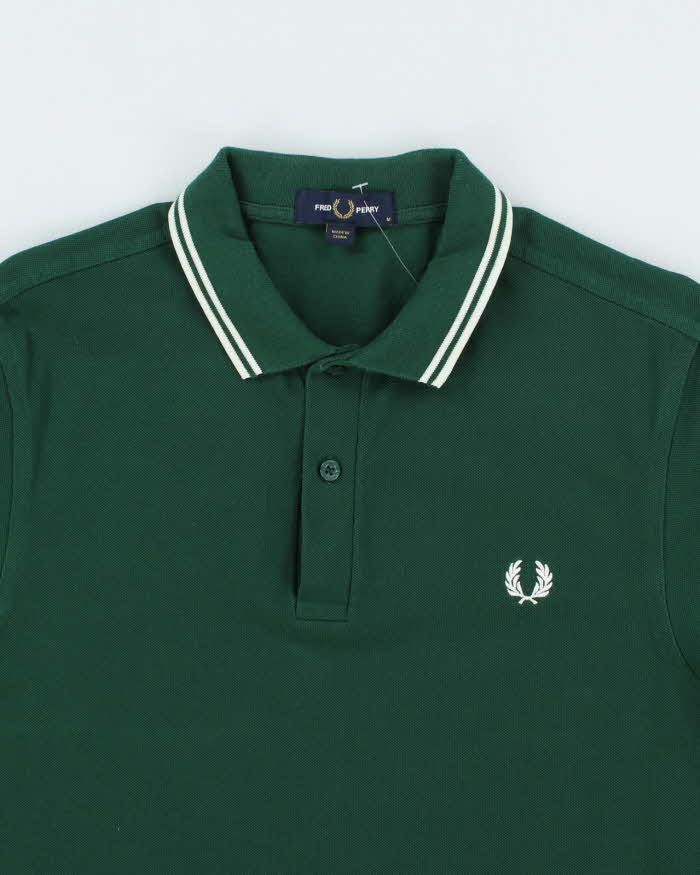 Vintage 2000's Fred Perry Small Crest Polo Shirt - M