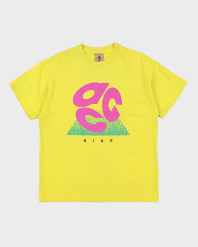 Vintage Nike ACG Short Sleeve T-shirt - M