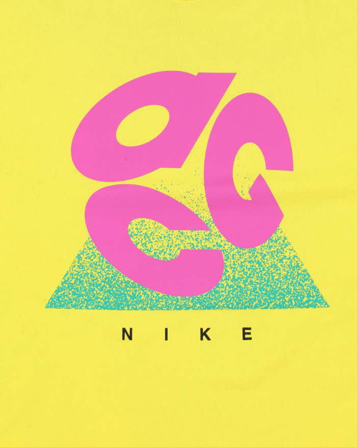 Vintage Nike ACG Short Sleeve T-shirt - M