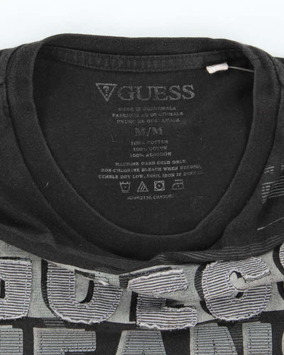 Vintage Y2k 00s Guess T-shirt - M