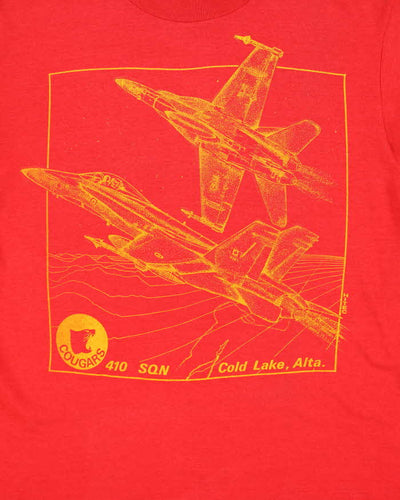 Vintage 90s Red Screen Stars Cougars Jet Print T-Shirt - M
