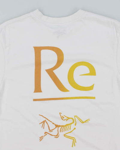 Vintage 2000's Arc'teryx Urvogel Skeleton Logo Graphic T-Shirt - M