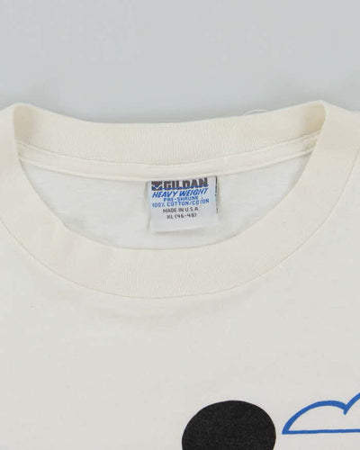 Vintage 90's Disney Mickey Mouse Tight Rope Graphic T-Shirt - XL