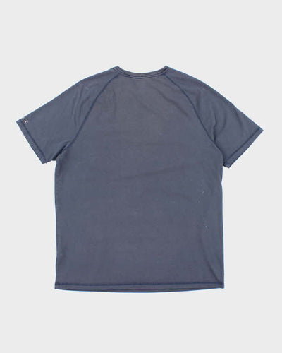 Vintage Y2K Carhartt Faded Pocket T-Shirt - L