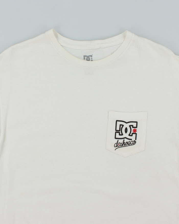 Vintage DC Shoe CO. Spell Out Pocket Graphic T-Shirt - L