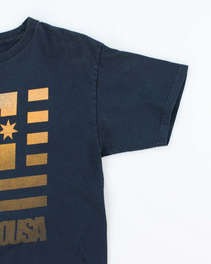 Vintage 2000's DC Shoe Co. Flag Graphic T-Shirt - M