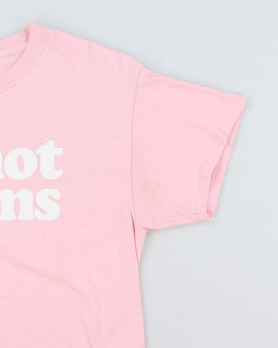 Vintage Y2K I <3 Hot Moms Comedy Graphic T-Shirt - L