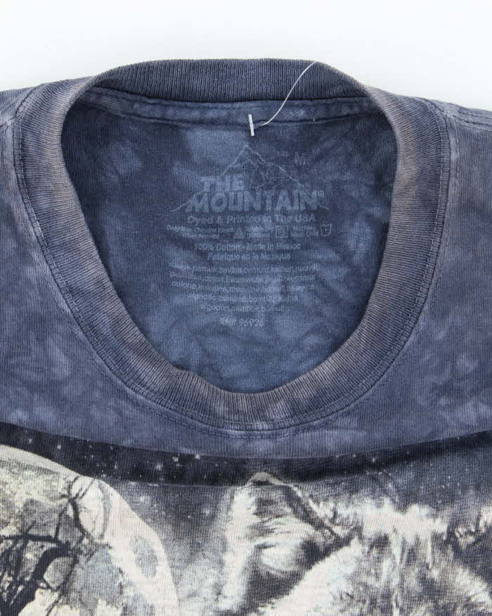 Vintage The Mountain Howling Wolf Graphic T-Shirt - M