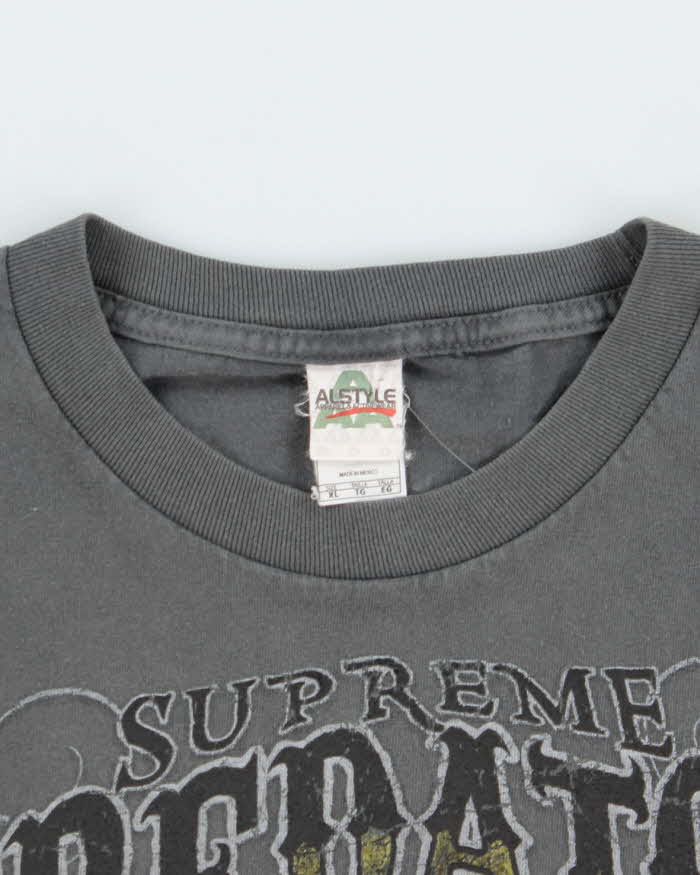 Vintage Y2K Supreme Predator Team Real Tree Graphic T-Shirt - XL