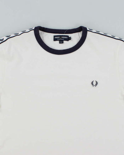 Vintage 2000's Fred Perry Sportswear Ringer T-Shirt - L