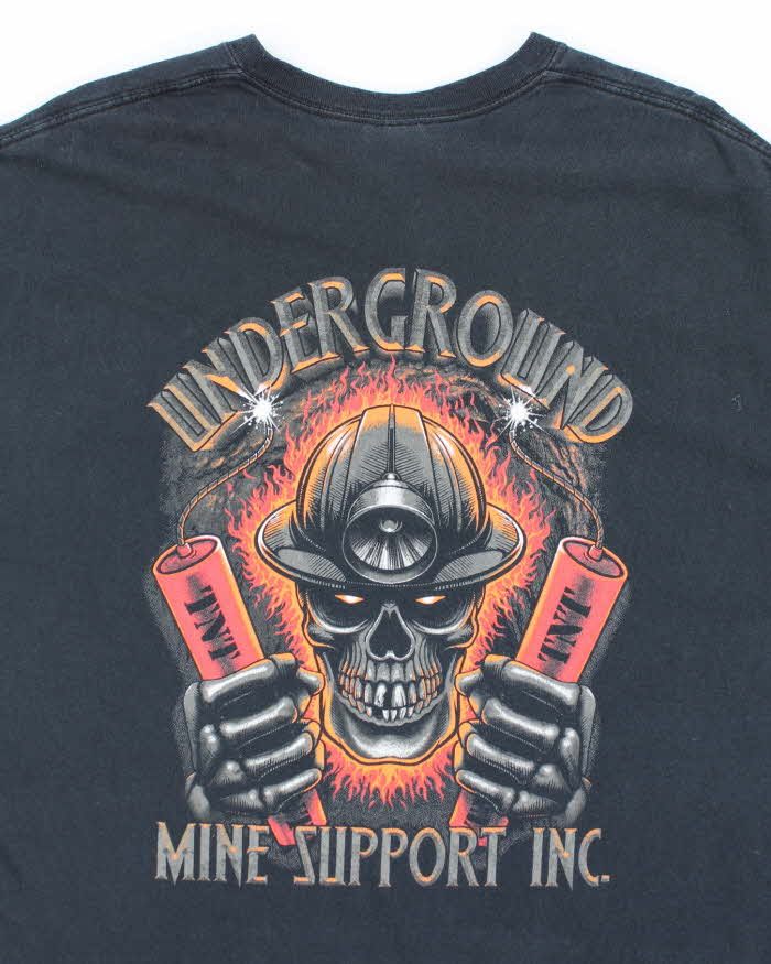 Vintage 2000's TNT Skull Graphic T-Shirt - XL