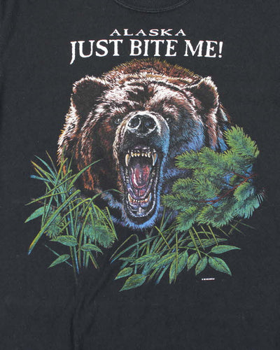 Vintage Y2K Alaska Just Bite Me Grizzly Bear Graphic T-Shirt - L