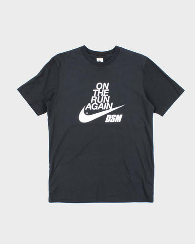Nike x Dover Street Market On the Run Again Graphic T-Shirt - M