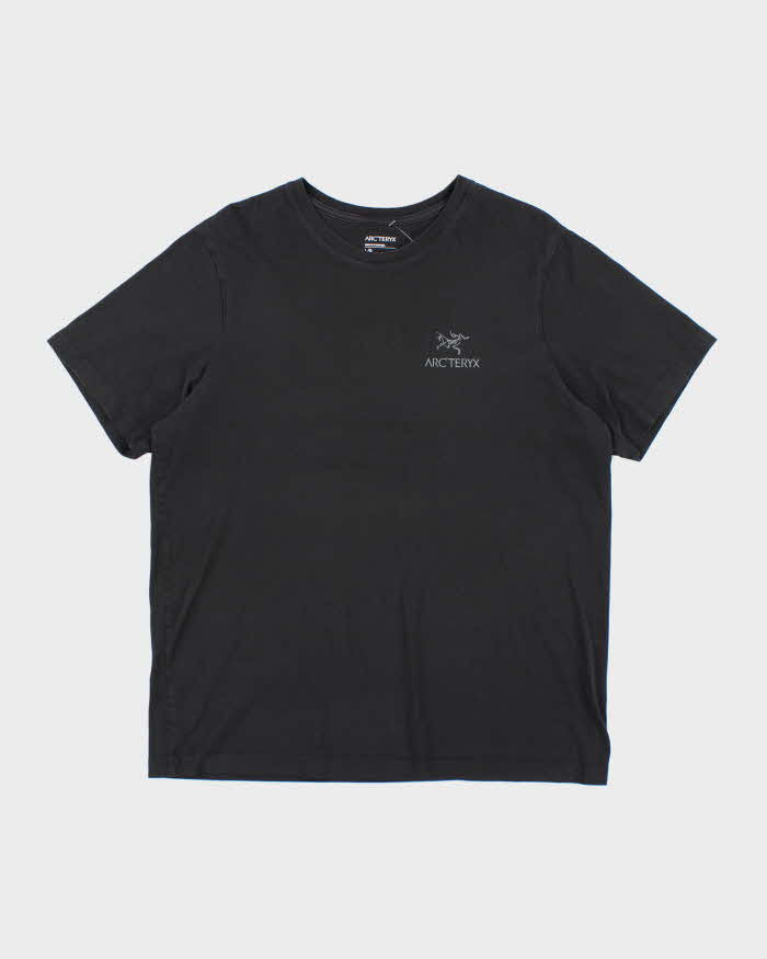 Vintage 2000's Arc'teryx Small Logo Lightweight T-Shirt - L