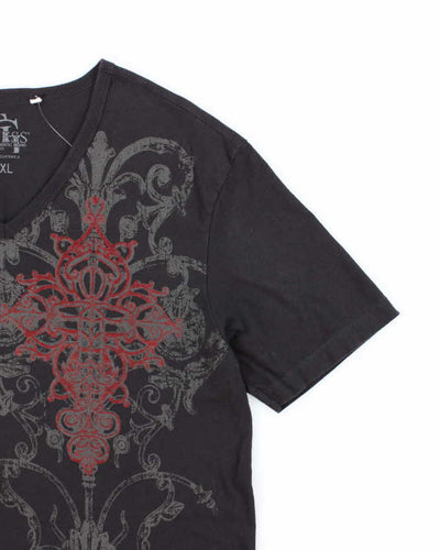 Vintage Y2K Guess Gothic Graphic V-Neck T-Shirt - XXL