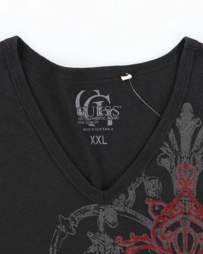 Vintage Y2K Guess Gothic Graphic V-Neck T-Shirt - XXL