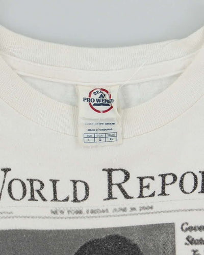 Vintage Y2K World Report Newspaper Graphic T-Shirt - L
