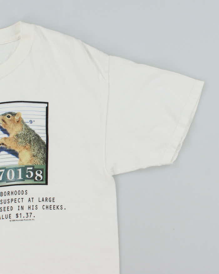 Vintage 90's Wanted Squirrel Poster Graphic T-Shirt - L