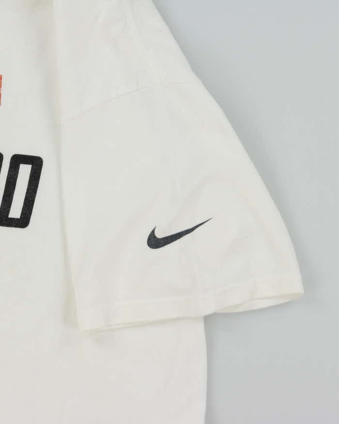 Vintage 2000's Nike Uptempo Graphic T-Shirt - L