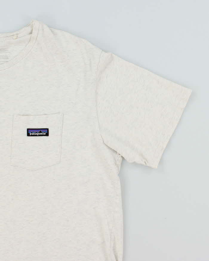 Vintage Patagonia Small Logo Oversized Pocket T-Shirt - L