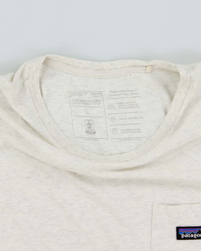 Vintage Patagonia Small Logo Oversized Pocket T-Shirt - L