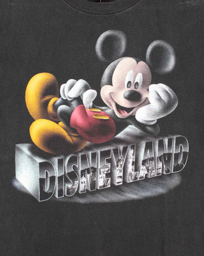 Vintage 90's Disney Mickey Mouse Spell Out T-Shirt - L