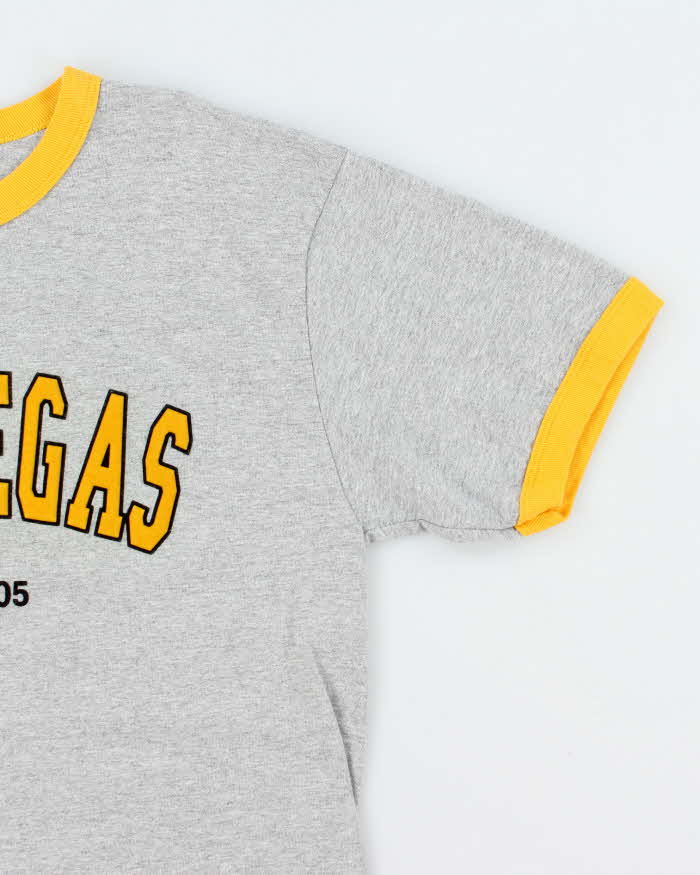 Vintage Y2K Las Vegas Spell Out Graphic Ringer T-Shirt - L